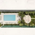 Luxury Orlando Condo Next To Disney With Lake View